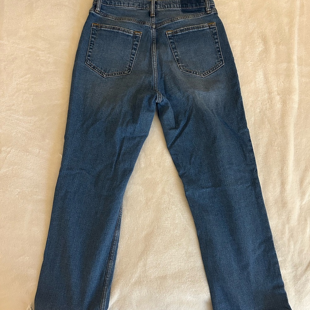 Abercrombie & Fitch High Rise Distressed Blue Jeans - Picture 2 of 3